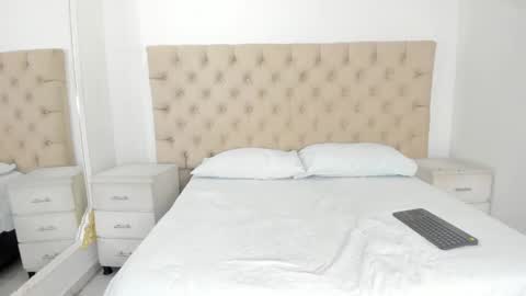 Snapshot of janneblossom chatting on 09/09/25, 08:41 Janne online show from 09/09/25, 08:41