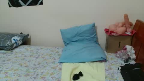 Jannie online show from 12/05/25, 08:12