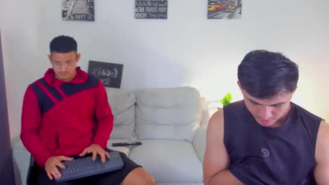 janomar01 online show from 11/30/25, 12:20