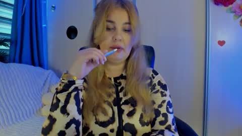 JansyLines online show from 11/19/25, 07:08