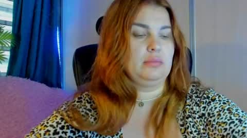 Snapshot of jansylines chatting on 07/12/26, 04:42 JansyLines online show from 07/12/26, 04:42