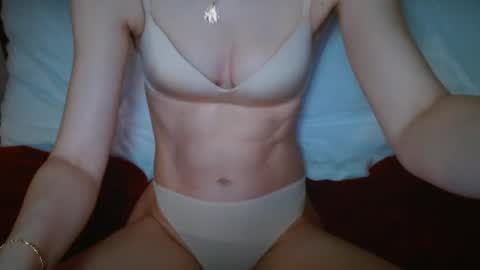 Snapshot of januarydaze chatting on 09/15/25, 05:40 the small pp whisperer ball puncher online show from 09/15/25, 05:40