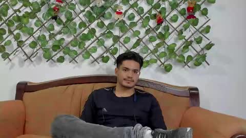 janus_m online show from 12/13/24, 03:11