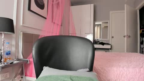 Amelle online show from 01/09/26, 11:17