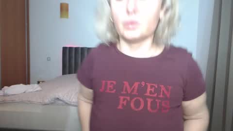 jaqueline88 online show from 01/22/25, 05:59