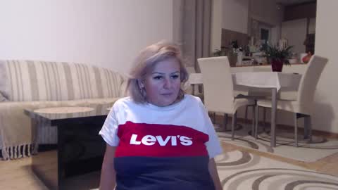 jaqueline88 online show from 02/20/25, 04:39