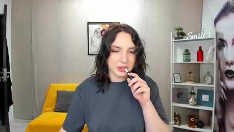 JaquelinLaurent online show from 10/13/25, 07:36