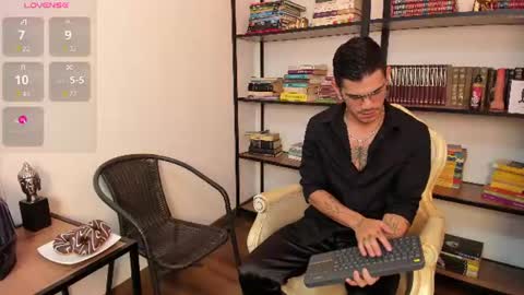 Snapshot of jared_cole chatting on 07/10/26, 11:35 Jared online show from 07/10/26, 11:35