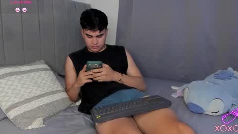 Snapshot of jarethh_ chatting on 07/02/26, 01:49 JARETHH online show from 07/02/26, 01:49