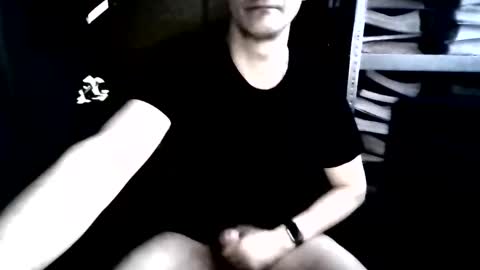 jaro880708 online show from 04/12/26, 05:40