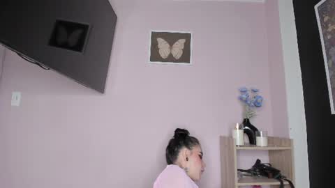 Snapshot of jas_miin chatting on 06/15/26, 02:36 Maria online show from 06/15/26, 02:36
