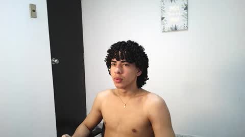 Snapshot of jash_7 chatting on 10/19/25, 06:19 jash online show from 10/19/25, 06:19