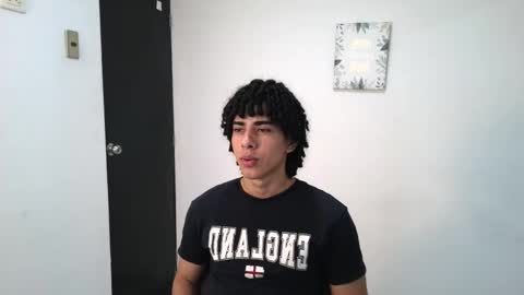 Snapshot of jash_7 chatting on 11/25/25, 05:13 jash online show from 11/25/25, 05:13