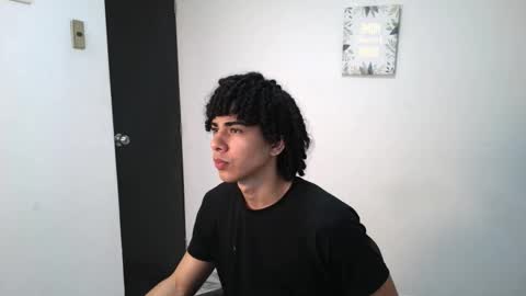 Snapshot of jash_7 chatting on 11/26/25, 06:20 jash online show from 11/26/25, 06:20