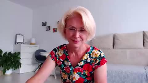 Jasmin room for people 40 online show from 07/21/26, 01:13