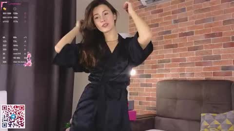 Chloe online show from 09/18/25, 06:26