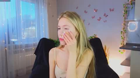 Chloe online show from 01/19/26, 07:34