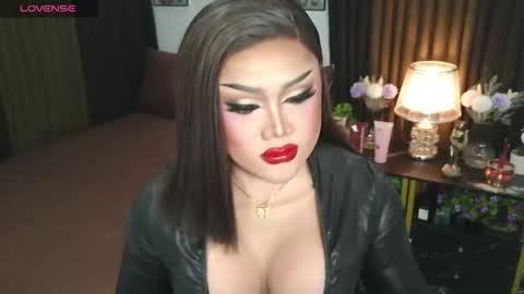 Snapshot of jasmine_brandy chatting on 09/15/25, 02:33 Jasmine Brandy online show from 09/15/25, 02:33