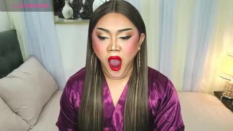 Snapshot of jasmine_brandy chatting on 12/14/25, 10:36 Jasmine Brandy online show from 12/14/25, 10:36