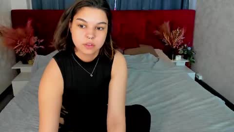 Snapshot of jasmine_burke chatting on 07/09/26, 01:09 Jasmine Burke online show from 07/09/26, 01:09