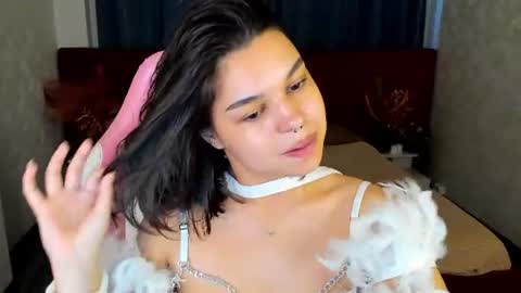 Snapshot of jasmine_burke chatting on 07/14/26, 02:05 Jasmine Burke online show from 07/14/26, 02:05