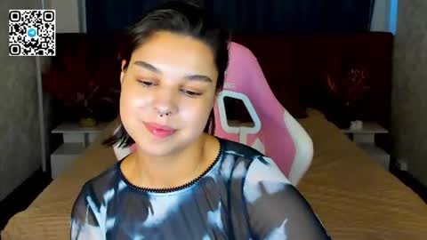 Snapshot of jasmine_burke chatting on 07/23/26, 01:58 Jasmine Burke online show from 07/23/26, 01:58
