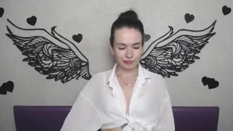 JasmineKouch online show from 10/08/25, 05:32