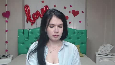 Snapshot of jasminekouch chatting on 05/02/26, 05:56 JasmineKouch online show from 05/02/26, 05:56
