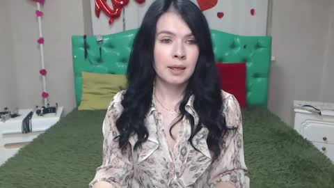 Snapshot of jasminekouch chatting on 05/12/26, 05:43 JasmineKouch online show from 05/12/26, 05:43