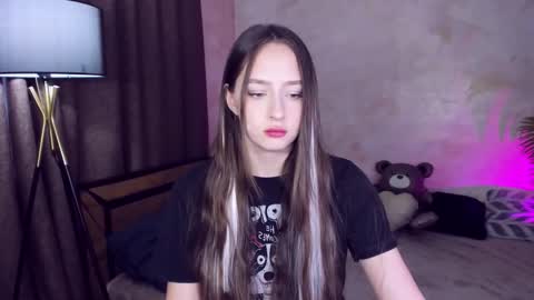 Jasmine online show from 03/04/26, 10:10