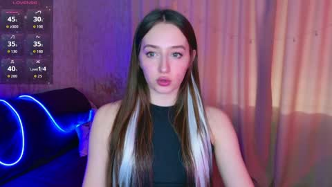 Jasmine online show from 03/30/26, 09:54