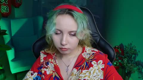 Jasmine online show from 01/06/25, 08:14