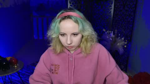 Jasmine online show from 01/09/25, 11:14