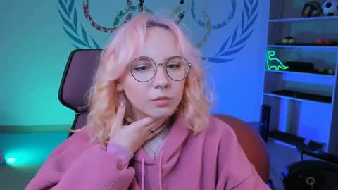 Jasmine online show from 02/07/25, 11:23