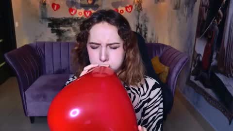 Jasmine online show from 02/11/26, 05:23