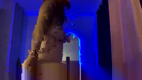 Snapshot of jasminneblair chatting on 09/12/25, 05:07 Jasminne online show from 09/12/25, 05:07