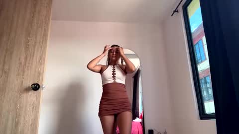 Jasminne online show from 04/11/26, 03:27