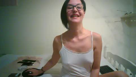 Snapshot of jasmmine74 chatting on 02/09/25, 07:52 Jasmmine online show from 02/09/25, 07:52