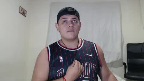 jason_boy_ online show from 04/22/26, 05:32