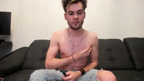 JasoN online show from 12/04/25, 03:21