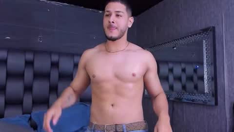 Snapshot of jason_shaw_ chatting on 10/01/25, 11:22 Jasson Shaw online show from 10/01/25, 11:22