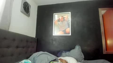    online show from 11/25/25, 03:34