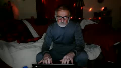 Jason online show from 01/05/25, 03:22