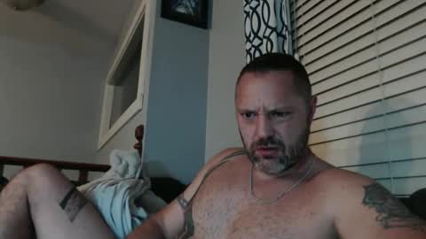 Snapshot of jasonskink99 chatting on 10/18/25, 08:37 jasonskink99 online show from 10/18/25, 08:37