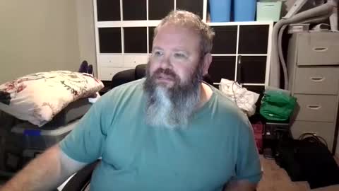 Snapshot of jasonvaleint chatting on 05/18/26, 01:02 JasonVal online show from 05/18/26, 01:02