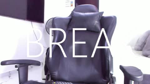 JBrooksXx online show from 02/13/25, 11:26