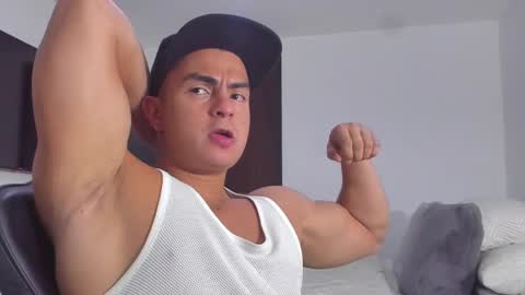 JBrooksXx online show from 03/09/25, 10:19