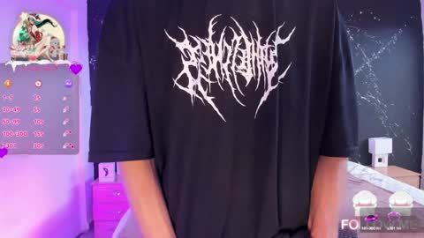 Snapshot of jaspercooper_ chatting on 12/18/24, 01:34 Jasper Cooper online show from 12/18/24, 01:34