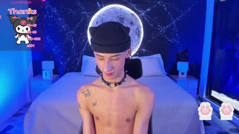 Snapshot of jaspercooper_ chatting on 01/27/25, 05:48 Jasper Cooper online show from 01/27/25, 05:48