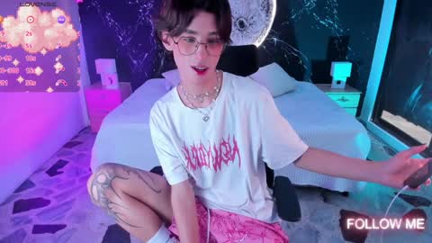 Snapshot of jaspercooper_ chatting on 02/06/25, 02:04 Jasper Cooper online show from 02/06/25, 02:04